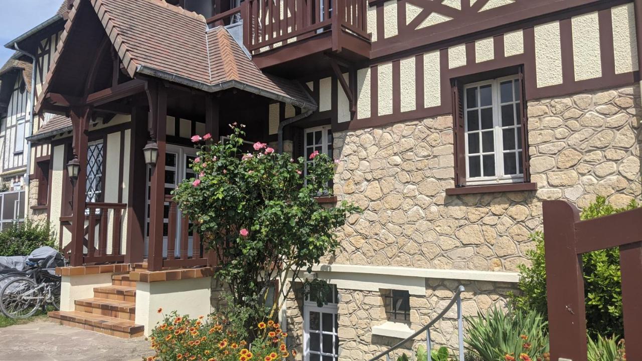 Seashore Hideaway Studio Hermanville-sur-Mer Esterno foto